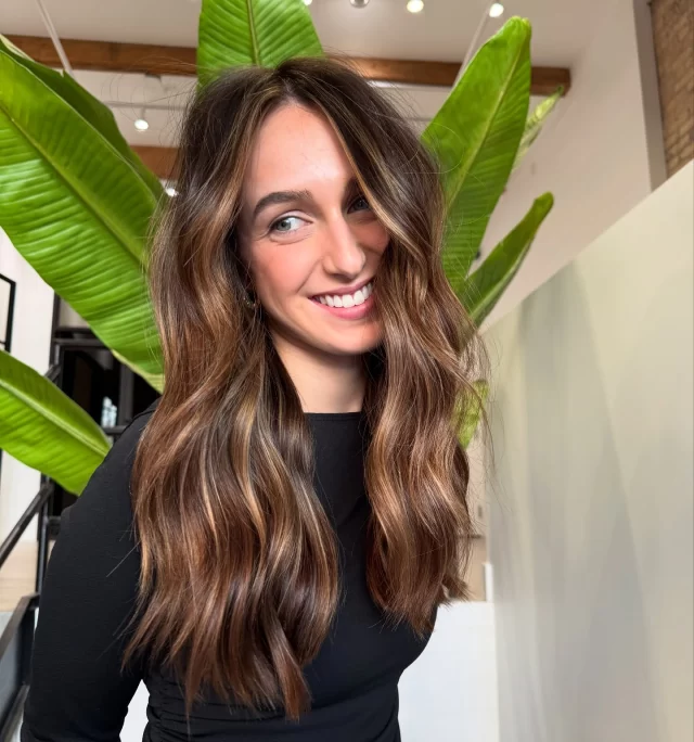 Gorgeous Spring Refresh by @betsabethhair on @hailey.the.stylist 🥰❤️

#springhair #chicagobalayage #chicagohairsalon #chicagohairstylist